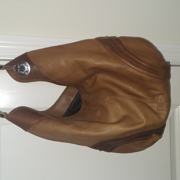 Kenneth Cole Shoulder Bag - Picture 2 of 4